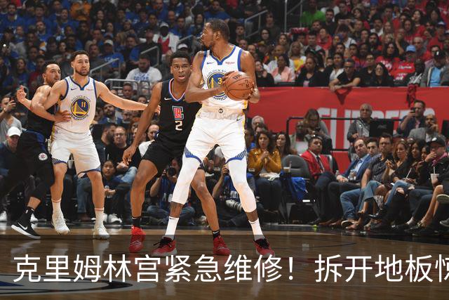 克里姆林宫紧急维修！拆开地板惊现三口白色石棺，普京烛光中现身
